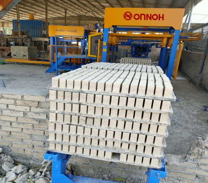 automatic brick stacking machine